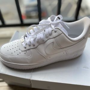 Women Air Force 1s